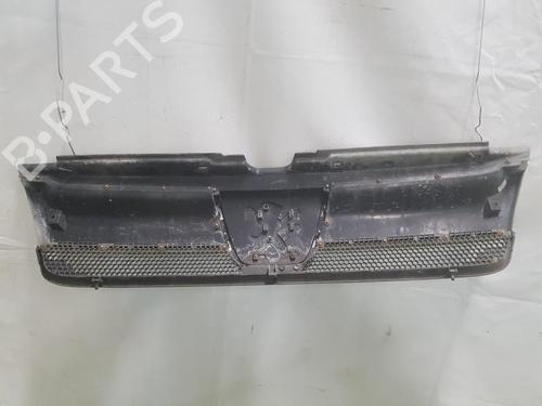 Used Grille PEUGEOT BOXER Van (244) 2.2 HDi (101 hp) 24777536