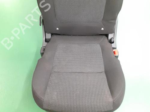 Used Rear seat Rear seat PEUGEOT 5008 (0U_, 0E_) 2.0 HDi 150 / BlueHDi 150 (150 hp) 24789701 24789701