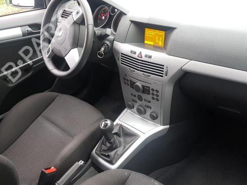 Varmvifte OPEL ASTRA H GTC (A04) 1.9 CDTi 16V (L08) | BP24778806M62 