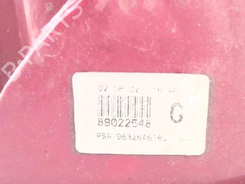 Venstre baglygte CITROËN C5 I (DC_) 2.2 HDi (DC4HXB, DC4HXE) (133 hp) 24780920