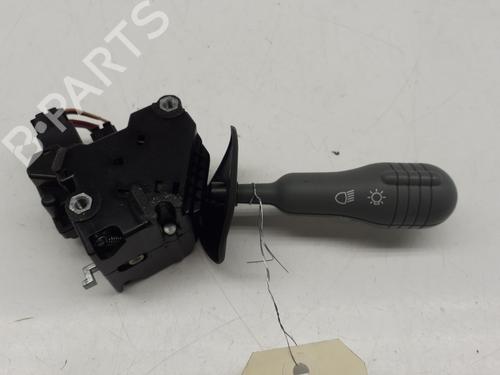 Used Switch Switch RENAULT TWINGO I (C06_) 1.2 16V (C060) (60 hp) 33209437 33209437