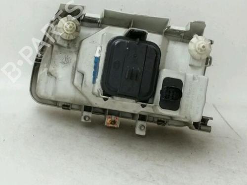 Used Right headlight VW POLO III (6N1) 64 1.9 D (64 hp) 24774195