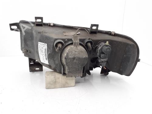 Used Right headlight Right headlight RENAULT MASTER II Van (FD) 2.8 dTI (FD0C, FD0F, FD2B, FD2F, FD3C, FD3F) (114 hp) 30435246 30435246