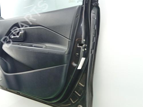 Used Right front door Right front door 38425343 38425343
