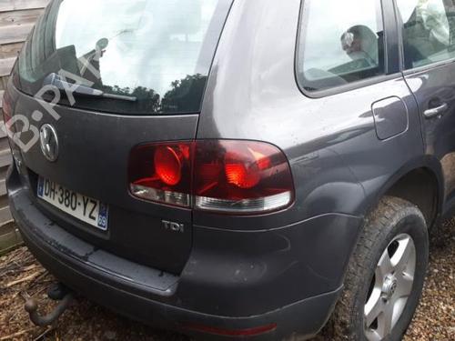Venstre baklys, luke VW TOUAREG (7LA, 7L6, 7L7) 2.5 R5 TDI | BP24776464C79 