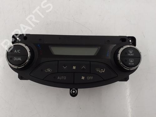 Used Climate control Climate control TOYOTA YARIS (_P13_) 1.5 Hybrid (NHP130_, NHP130) (101 hp) 32680870 32680870