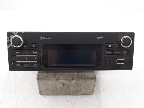 Used Radio RENAULT KANGOO Express (FW0/1_) 1.5 dCi 90 (FW0G, FW05, FW08, FW11) (90 hp) 31218051