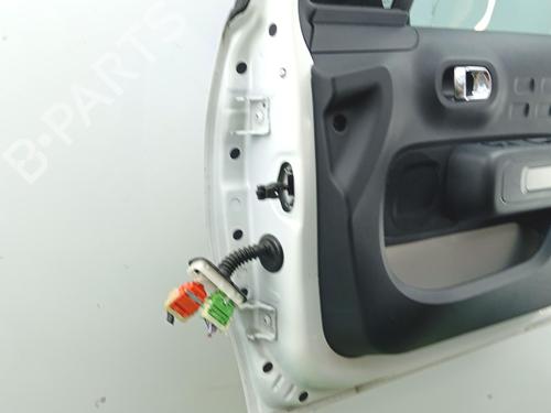 right-front-door-citroen-c3-iii-sx-2016-40433134 main image