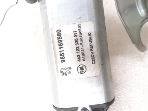 Ruitenwissermotor achter PEUGEOT 206 Hatchback (2A/C) 1.4 i | BP24797329M102 