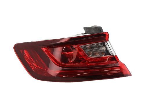 left-taillight-renault-megane-iv-hatchback-b9amn_-2015-37742113 main image