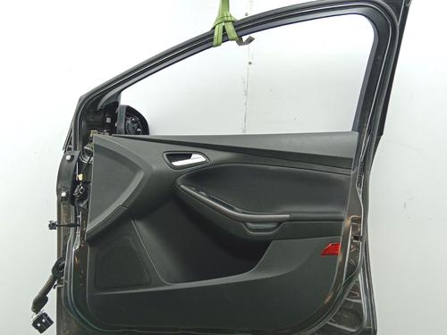 right-front-door-ford-focus-iii-2010-2011-2012-2013-2014-2015-2016-2017-2018-2019-2020-40055940 main image