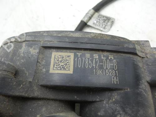 Right rear brake caliper TESLA MODEL X (5YJX) EV AWD | BP24785719M106 - Image 2