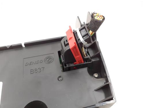 climate-control-alfa-romeo-mito-955_-2008-2009-2010-2011-2012-2013-2014-2015-2016-2017-2018-24789400 main image