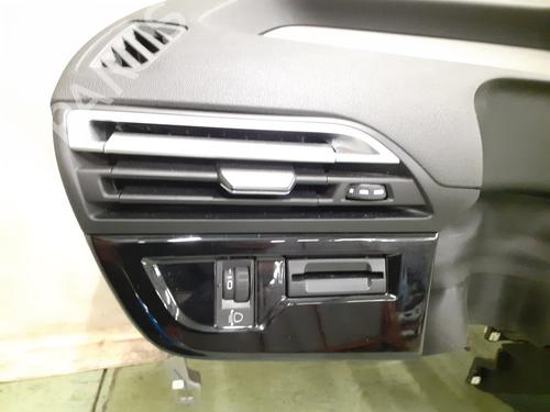 Dashboard CITROËN C4 Picasso II 1.2 THP 130 | BP31090712C46  - Image 6