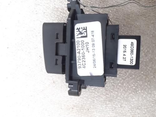 warning-switch-kia-ceed-jd-2012-2013-2014-2015-2016-2017-2018-24798136 main image