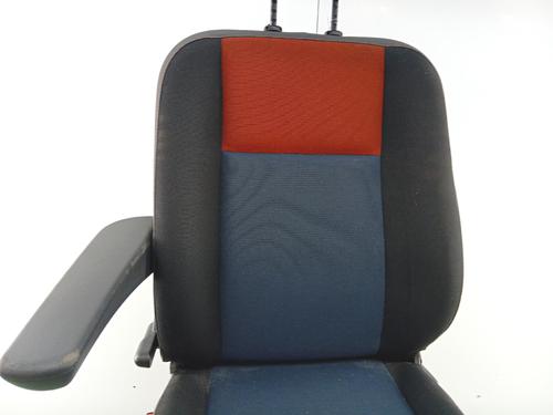 Left front seat RENAULT MASTER III Van (FV) 2.3 dCi 110 FWD (FV0R, FV0W, FV1A) | BP34707455C15  - Image 7