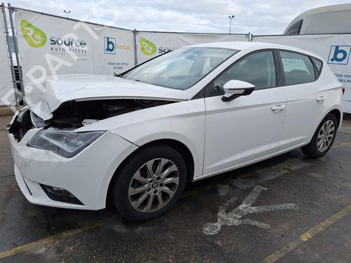Left tailgate light SEAT LEON (5F1) 1.2 TSI | BP31585930C79  - Image 27