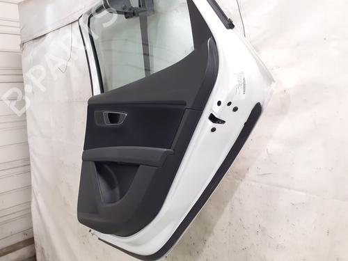 right-rear-door-seat-leon-5f1-2012-2013-2014-2015-2016-2017-2018-2019-2020-2021-31067844 main image