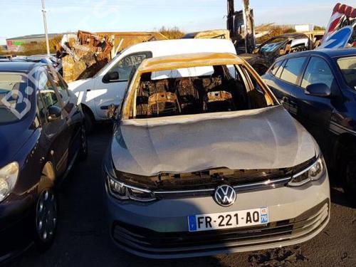 Brugte VW GOLF VIII (CD1, DA1) 1.5 eTSI (150 hp) 2416102