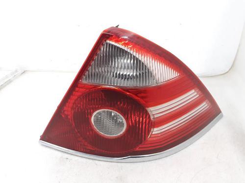 Right taillight FORD MONDEO III (B5Y) 2.0 16V TDDi / TDCi | BP24782905C35