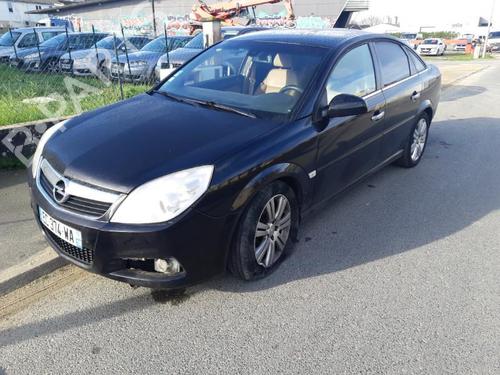 Used Parts OPEL VECTRA C GTS (Z02) 1.9 CDTI (F68) 2408901