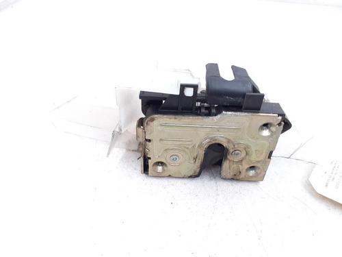 Høyre foran lås RENAULT CLIO II (BB_, CB_) 1.2 (BB0A, BB0F, BB10, BB1K, BB28, BB2D, BB2H, CB0A,... (58 hp) 24783297