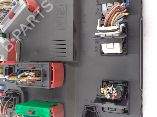 Fuse box PEUGEOT 206 CC (2D) 1.6 HDi 110 | BP30712747E1 - Image 4