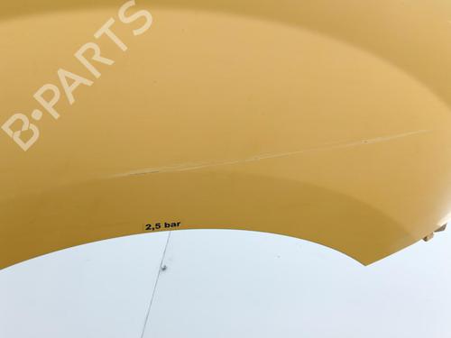 Used Right front fenders Right front fenders 38454646 38454646