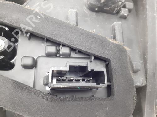 Used Left taillight Left taillight DACIA SANDERO II 1.0 SCe 75 (B8JC, B8JD, B8NC) (73 hp) 31830212 31830212