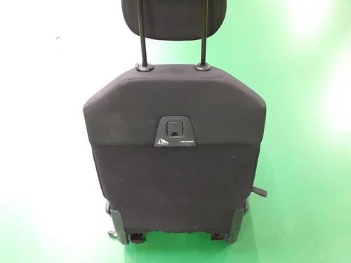 rear-seat-citroen-c4-picasso-ii-2013-24791800 main image