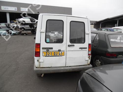 Left front indicator RENAULT RAPID Box Body/MPV (F40_, G40_) 1.6 D (F404) | BP24773980C32 