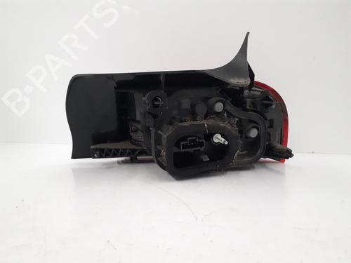 Achterlicht links CITROËN C4 CACTUS 1.2 THP 110 | BP30675623C34