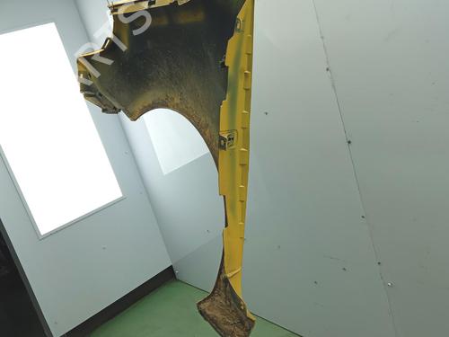 Used Right front fenders Right front fenders 38454649 38454649