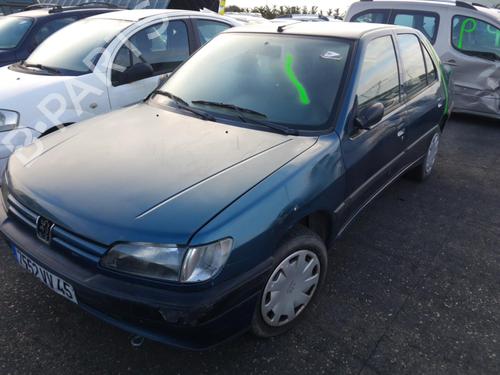 Grille PEUGEOT 306 (7B, N3, N5) 1.9 SRDT | BP24783258C40 