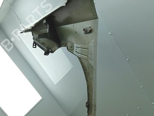 Used Right front fenders Right front fenders 36953892 36953892