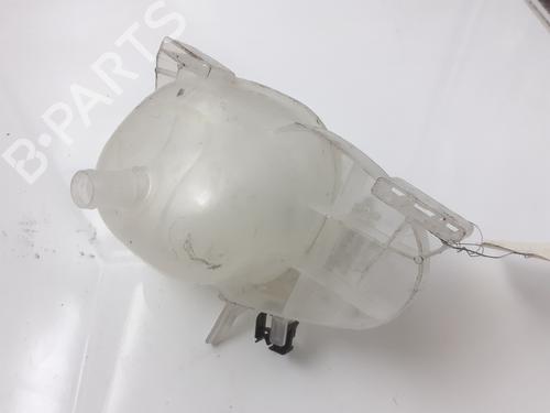 Ekspansjonstank Ekspansjonstank SMART FORFOUR Hatchback (453) electric drive (453.091) (82 hp) 31969747 31969747