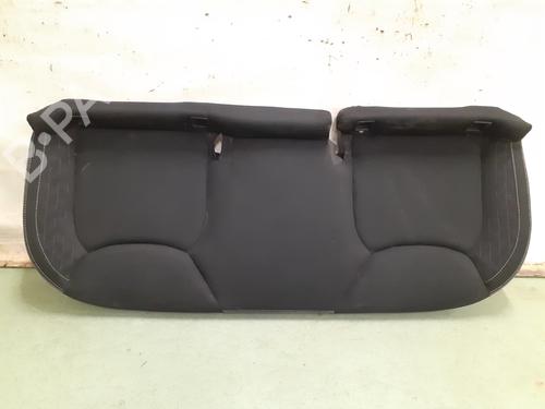 Sæde Bagtil RENAULT CLIO IV (BH_) 0.9 TCe 90 (BHNF, BHMA, BHMH, BHJK, BHJR) (90 hp) 31919347