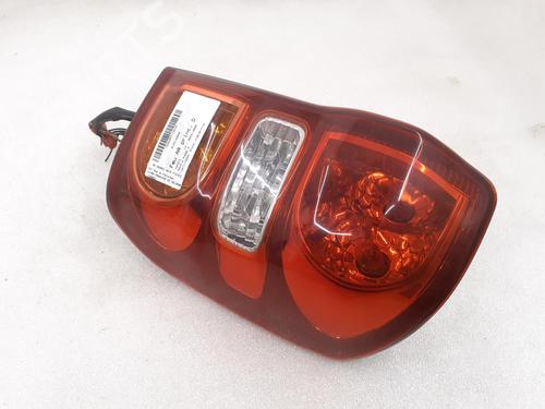 Used Right taillight TOYOTA RAV 4 II (_A2_) 2.0 D 4WD (CLA20_, CLA21_, CLA20R, CLA21R) (116 hp) 24789961