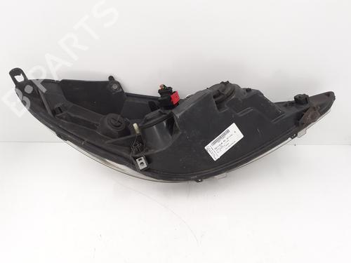 Left headlight PEUGEOT 206+ (2L_, 2M_) 1.4 HDi eco 70 | BP30965253C28