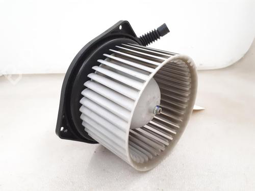 Heater blower motor SUZUKI GRAND VITARA II (JT, TE, TD) 1.6 All-wheel Drive (JB416) | BP24792666M62 