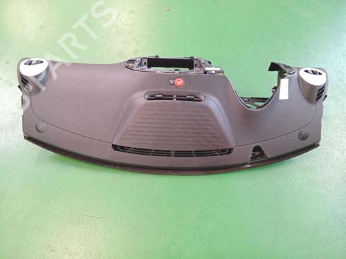 Dashboard Dashboard RENAULT TWINGO III (BCM_, BCA_) Z.E: (BCA1) (82 hp) 39762711 39762711