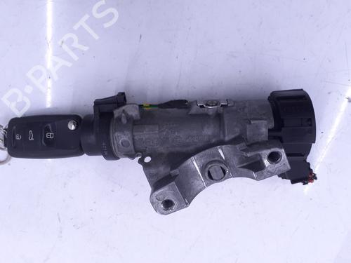 Used Ignition barrel VW POLO V (6R1, 6C1) 1.6 TDI (90 hp) 30460484
