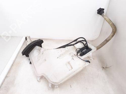 Used Windscreen washer tank BMW X1 (E84) sDrive 18 d (143 hp) 24796649