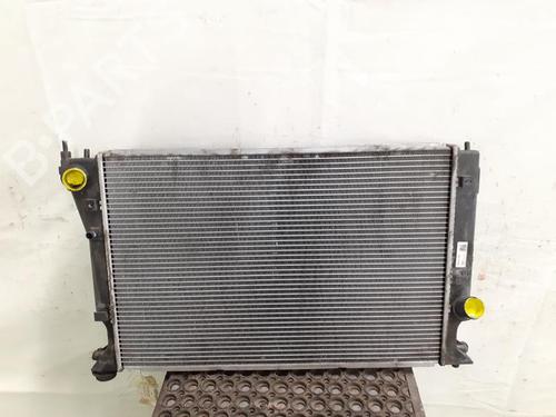 Used Water radiator TOYOTA AVENSIS (_T25_) 2.0 D-4D (ADT250_, ADT250R) (126 hp) 24783418