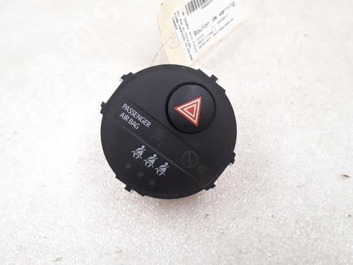 Used Warning switch Warning switch TOYOTA YARIS (_P13_) 1.0 (KSP130) (72 hp) 24794409 24794409