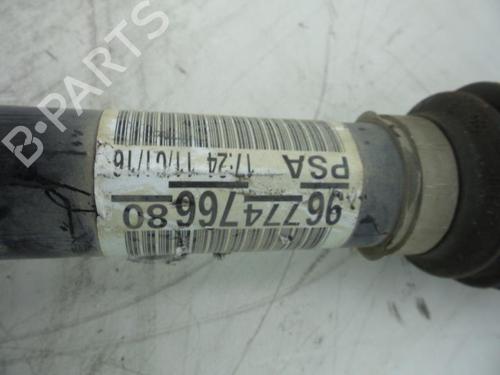 Used Right front driveshaft PEUGEOT 2008 I (CU_) 1.2 VTi (82 hp) 24781621
