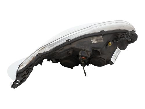 Used Left headlight Left headlight PEUGEOT 208 I (CA_, CC_) 1.0 VTi (68 hp) 40280845 40280845