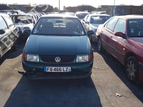 Left front indicator VW POLO III (6N1) 60 1.4 | BP24778269C32