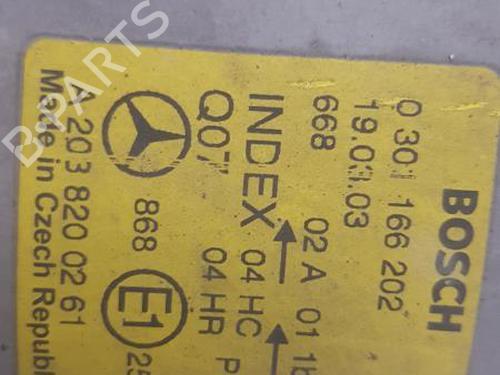 Right headlight MERCEDES-BENZ C-CLASS (W203) C 200 CDI (203.004) | BP24777976C29 