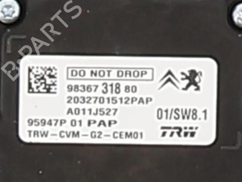 BP37742119E14 main image